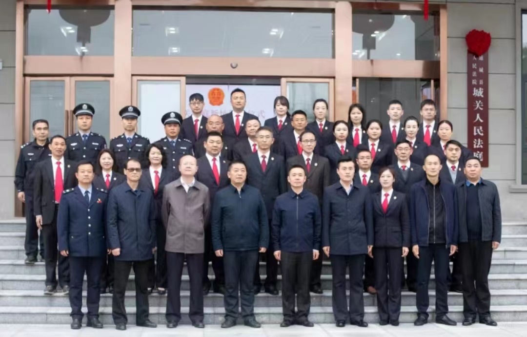 大合照.jpg